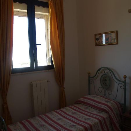 Sogni D'Oro Bed & Breakfast Grottaglie Bagian luar foto