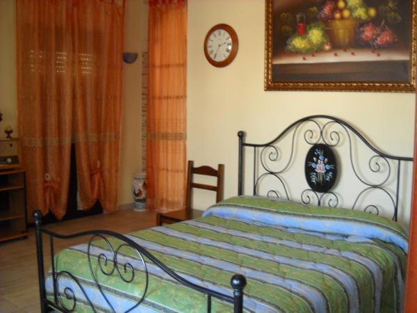 Sogni D'Oro Bed & Breakfast Grottaglie Bagian luar foto