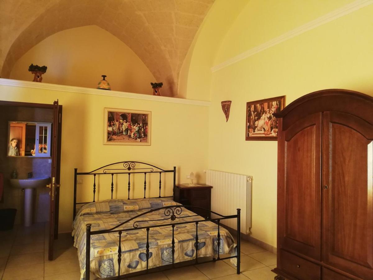 Sogni D'Oro Bed & Breakfast Grottaglie Bagian luar foto
