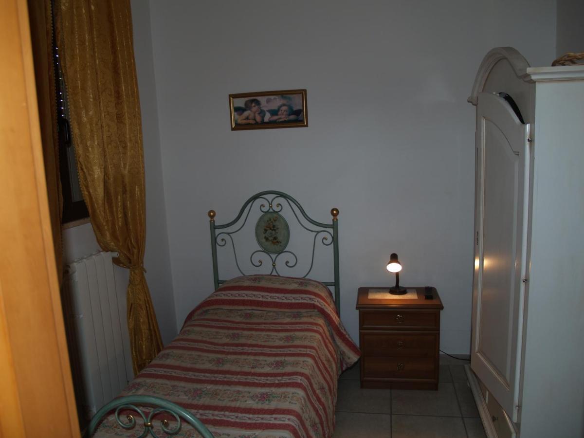 Sogni D'Oro Bed & Breakfast Grottaglie Bagian luar foto