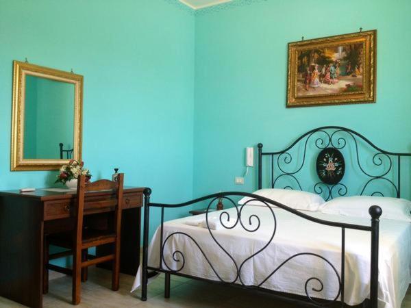 Sogni D'Oro Bed & Breakfast Grottaglie Bagian luar foto